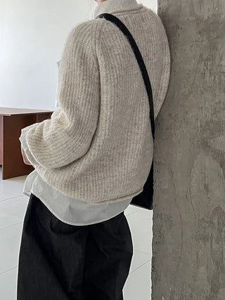 curling design sweater