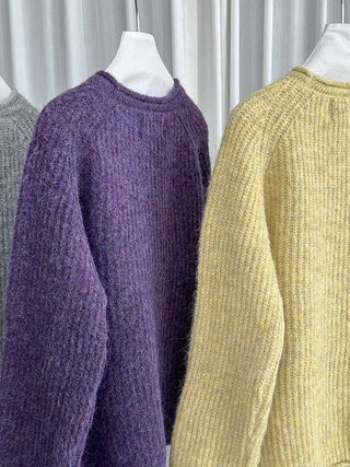curling design sweater