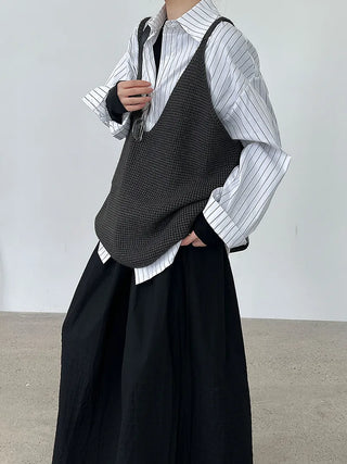knitted vest
