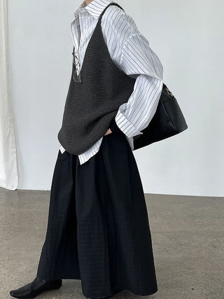 knitted vest