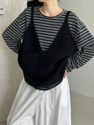 knitted vest