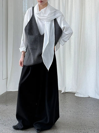 knitted vest