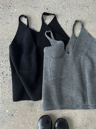 knitted vest