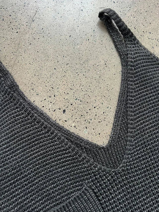 knitted vest