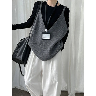 knitted vest