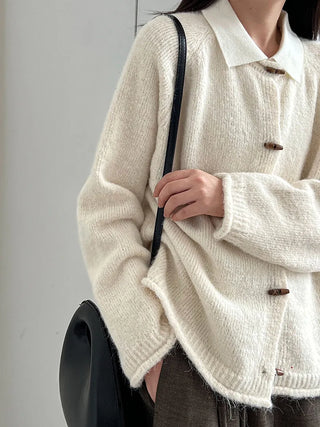 horn button cardigan
