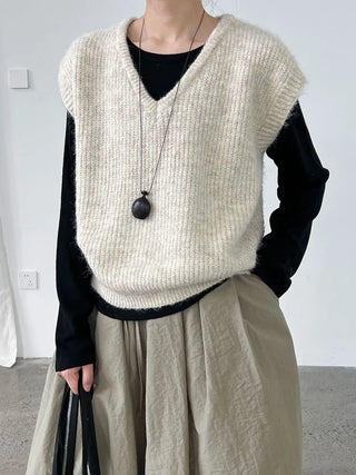 V-neck vest