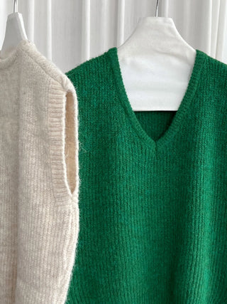 V-neck vest