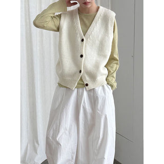 V-neck cardigan