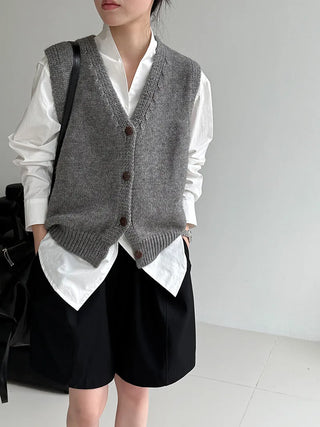 V-neck cardigan