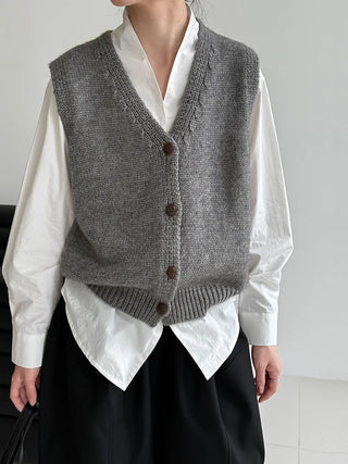 V-neck cardigan