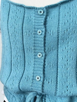 hollow tied vest