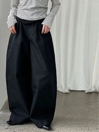 pleated wide pants