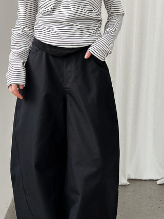 pleated wide pants