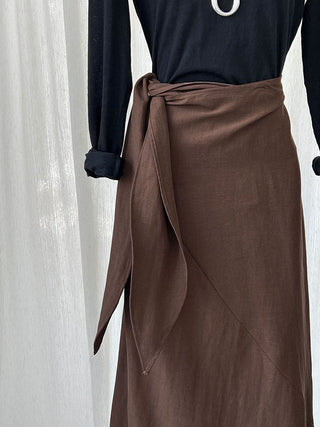 lace-up skirt