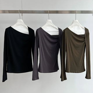 pleated bottoming shirt