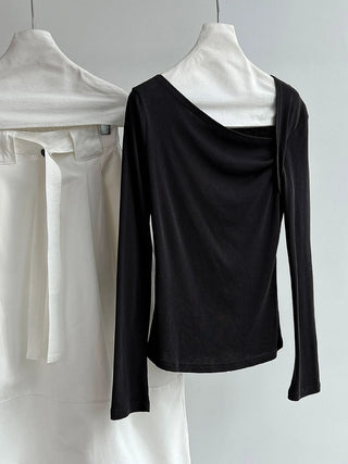 pleated bottoming shirt