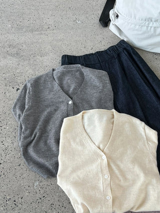 V-neck cardigan