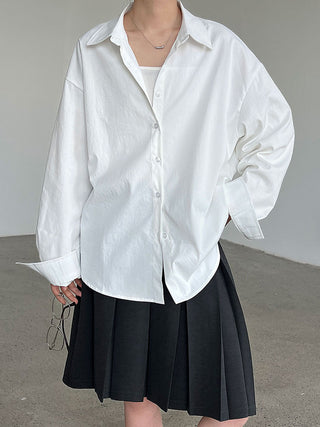 letter embroidered shirt