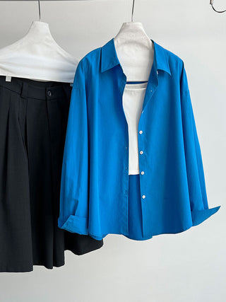 letter embroidered shirt