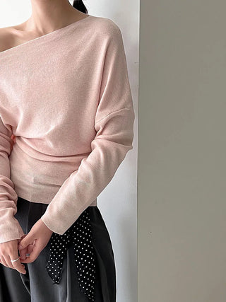 slim shoulder sweater