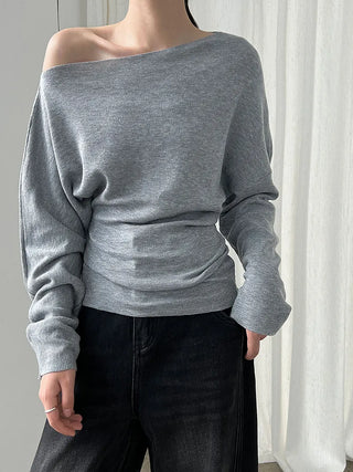 slim shoulder sweater
