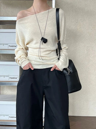 slim shoulder sweater