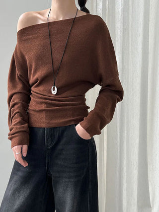 slim shoulder sweater