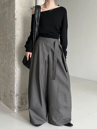 slim shoulder sweater