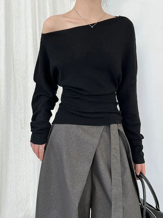 slim shoulder sweater