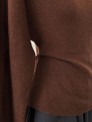 slim shoulder sweater