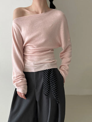 slim shoulder sweater