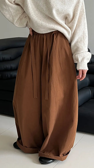 lace-up balloon pants