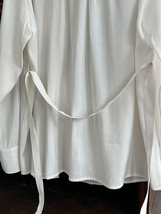 lace-up small shirt