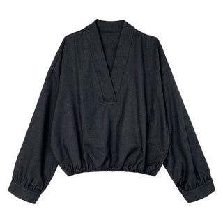 V-neck loose shirt