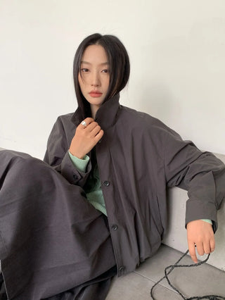 pleated stand collar