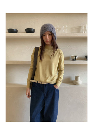 half turtleneck sweater