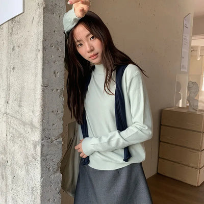 half turtleneck sweater