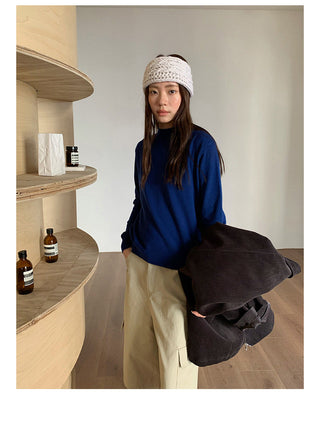 half turtleneck sweater