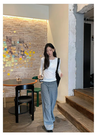 flower embroidered tee