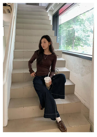 flower embroidered tee