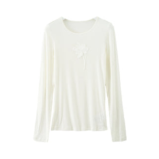 flower embroidered tee