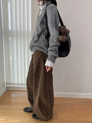 twist V-neck sweater