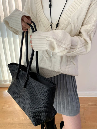 twist V-neck sweater