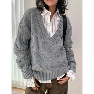 twist V-neck sweater