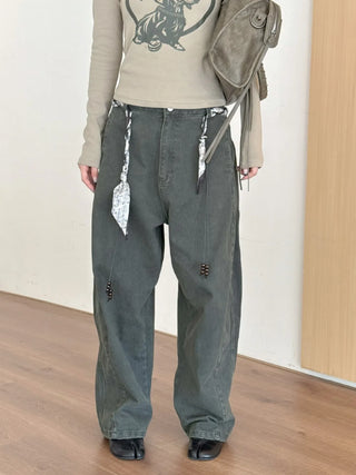 wash denim trousers