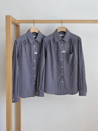 contrast plaid shirt