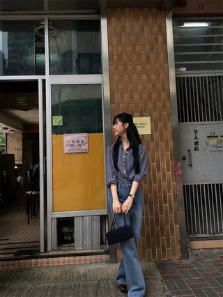 contrast plaid shirt