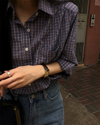 contrast plaid shirt