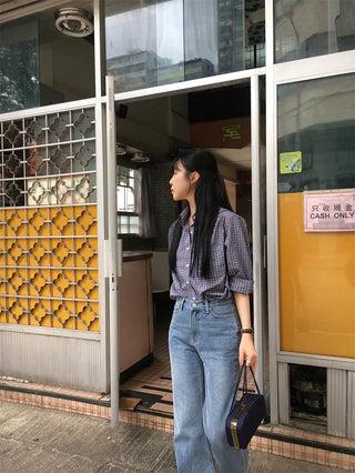 contrast plaid shirt